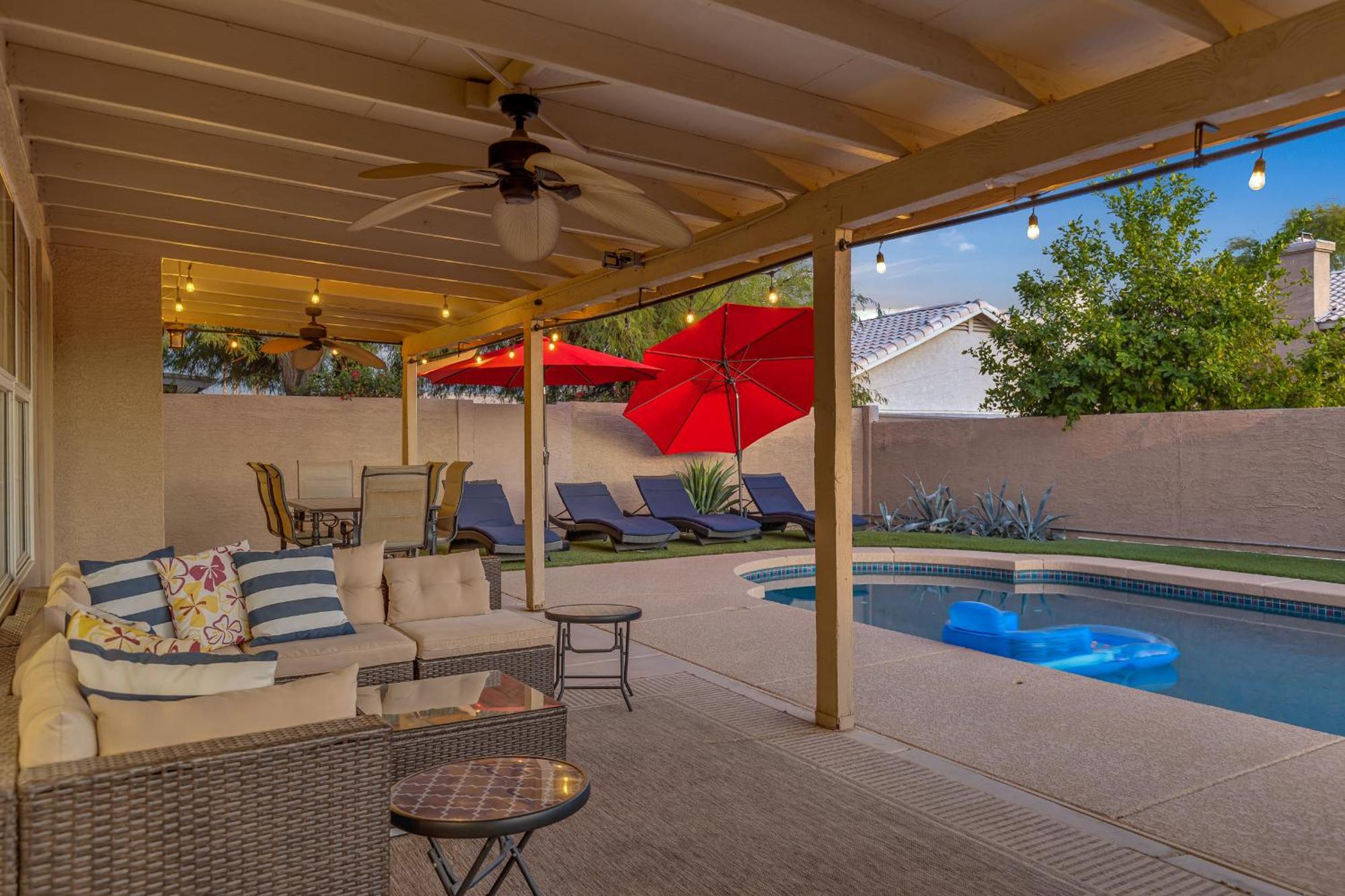 Luxe Phoenix Getaway Luaran gambar